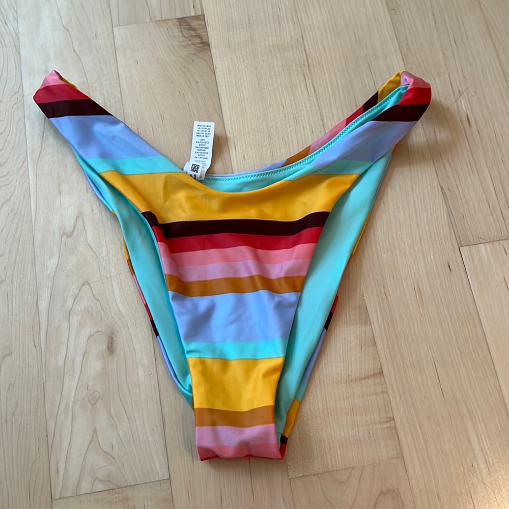 Aerie bottoms